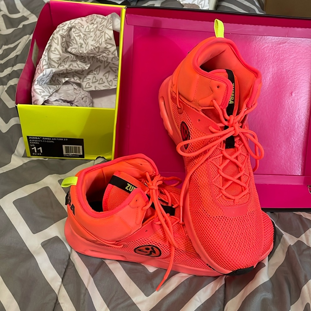 Zumba shoes air funk 2.0 coral size 11 Used condition Stylish!